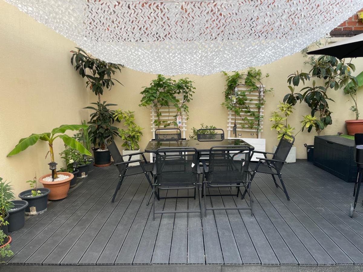 Agreable Appartement Dans Une Maison Saint-Denis  Ngoại thất bức ảnh