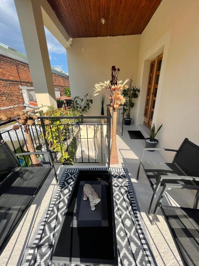 Agreable Appartement Dans Une Maison Saint-Denis  Ngoại thất bức ảnh